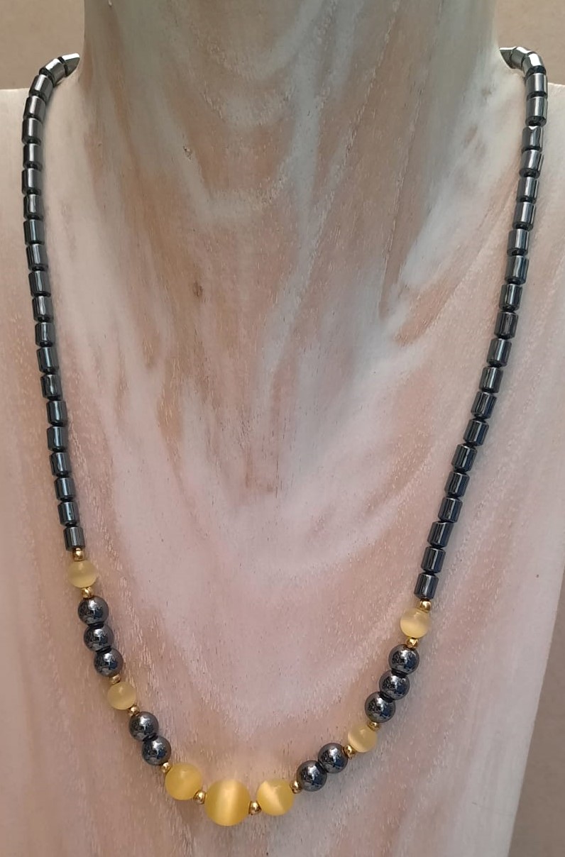 Collier Perles Ethnique Tissé - Perles Verre Et Hématite - Longueur 43+8 Cm - Parfait état Occasion